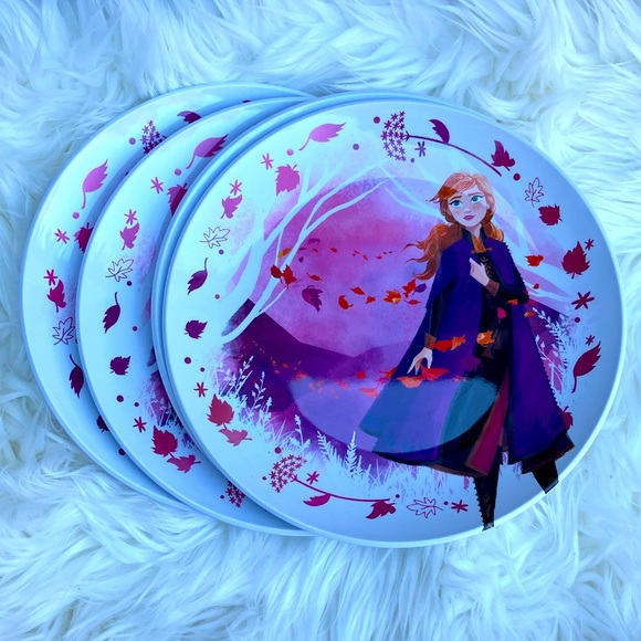 Set of 4 “Frozen - Hanna” Desert Plates - Picture 2 of 3